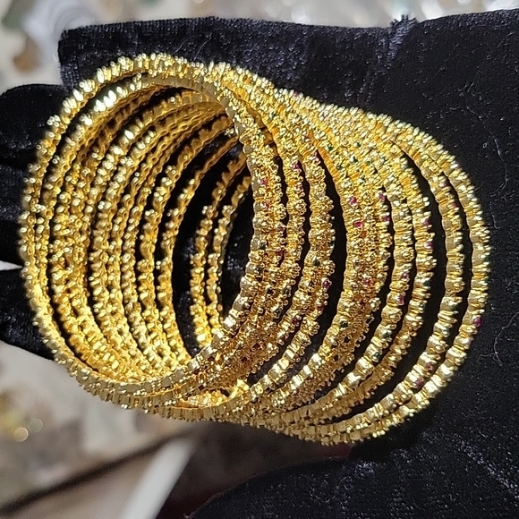 12 pcs Bangle Set Gold Diamond Rubby Multi Emeralds Stone Bollywood Luxury Style - Picture 5 of 6